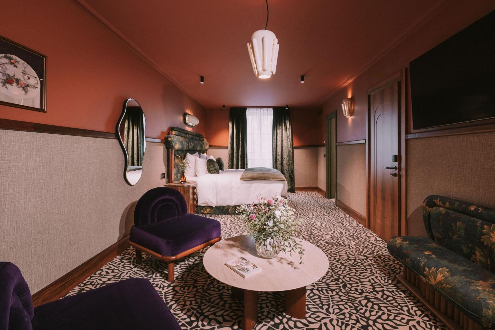 Отель 1.75 Paris La Treve Экстерьер фото